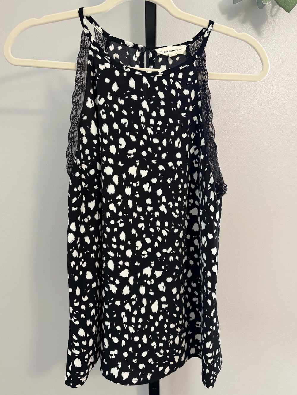 eesome Black & White Printed Halter Tank with Lace Sides - Picture 3 of 16